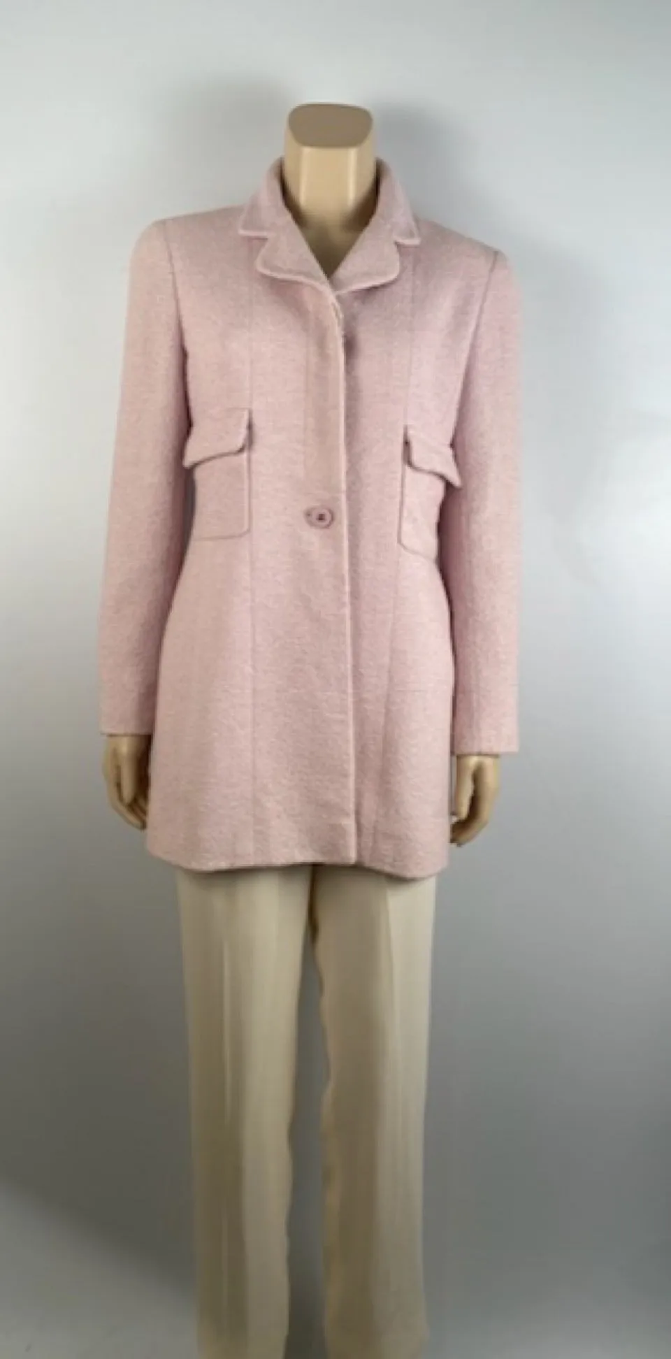 1990’s Vintage Chanel Boutique pastel pink lilac coat jacket US 4/6/8