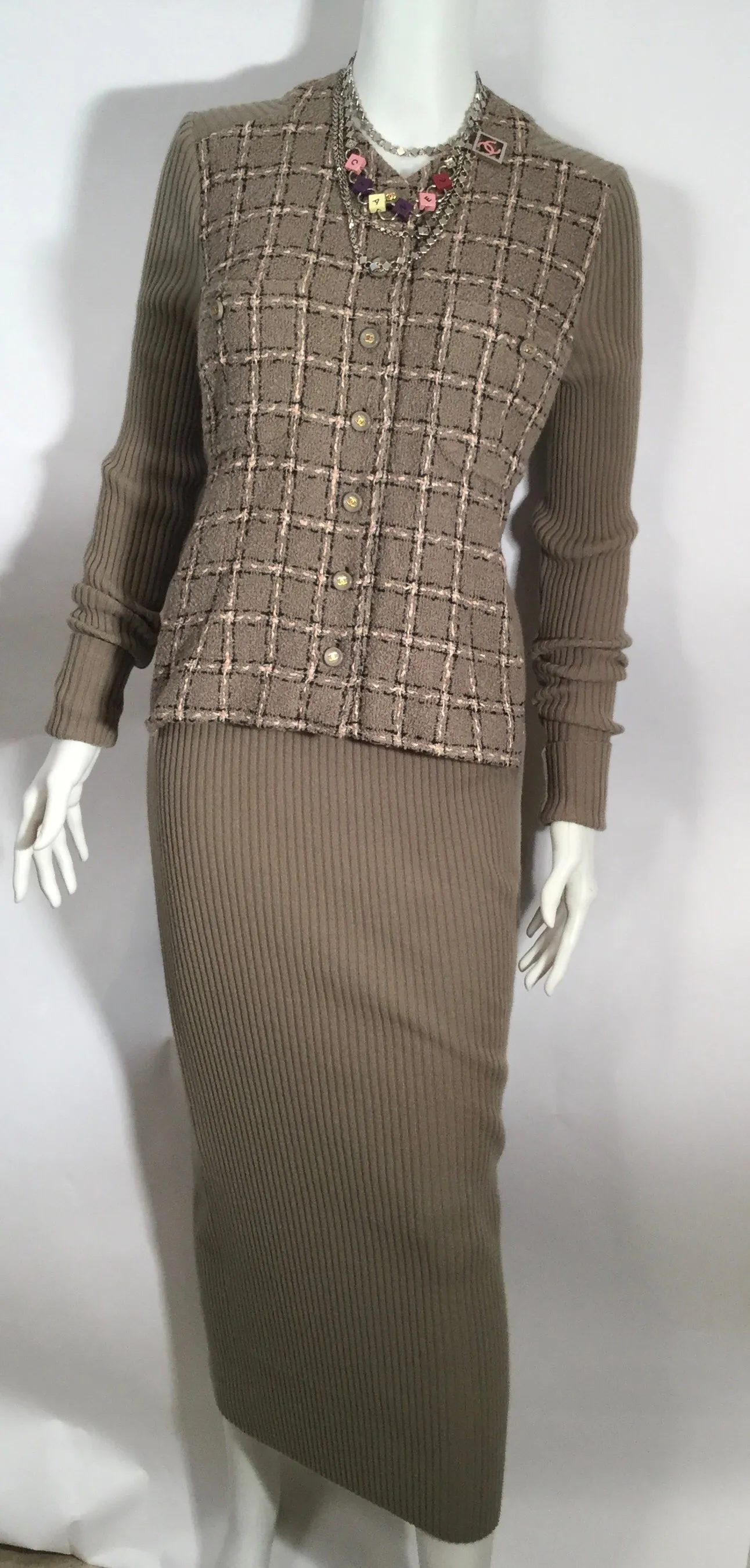 95A, 1995 Fall Rare Vintage Chanel knit dress attached tweed Boucle jacket FR 40 US 4