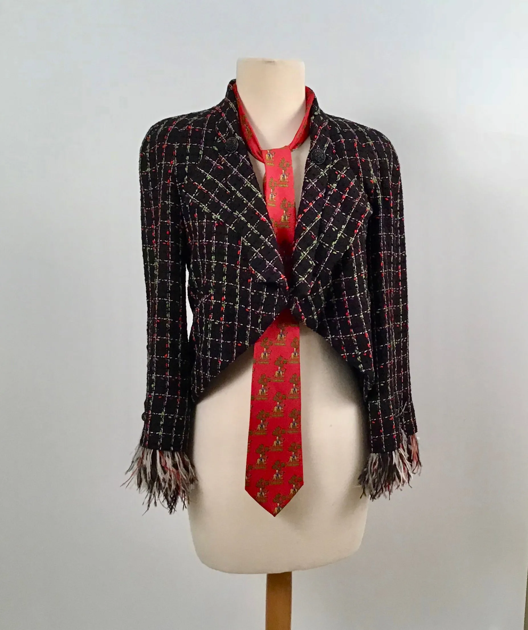 Chanel 11P, 2011 Spring Black Multicolor Tweed Ostrich Feather Trim Blazer Dress Cardigan Jacket FR 38 US 4/6