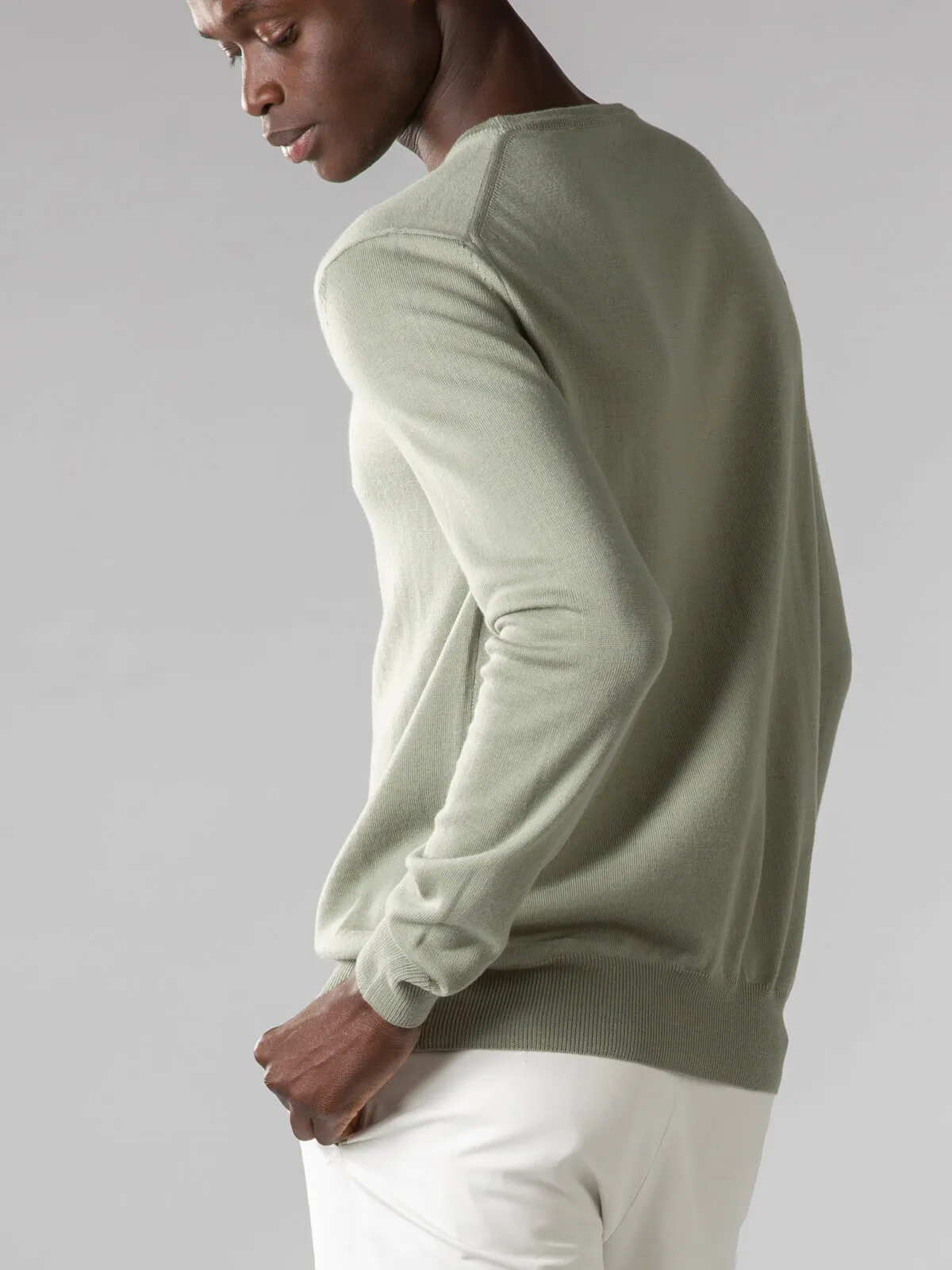 Extrafine Merino Crew Neck Sweater Litchen Green