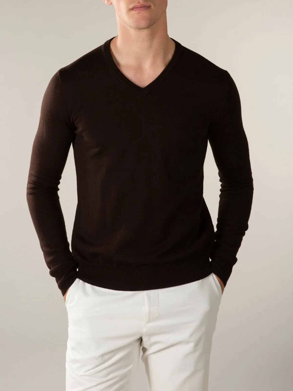 Extrafine Merino V-Neck Brown