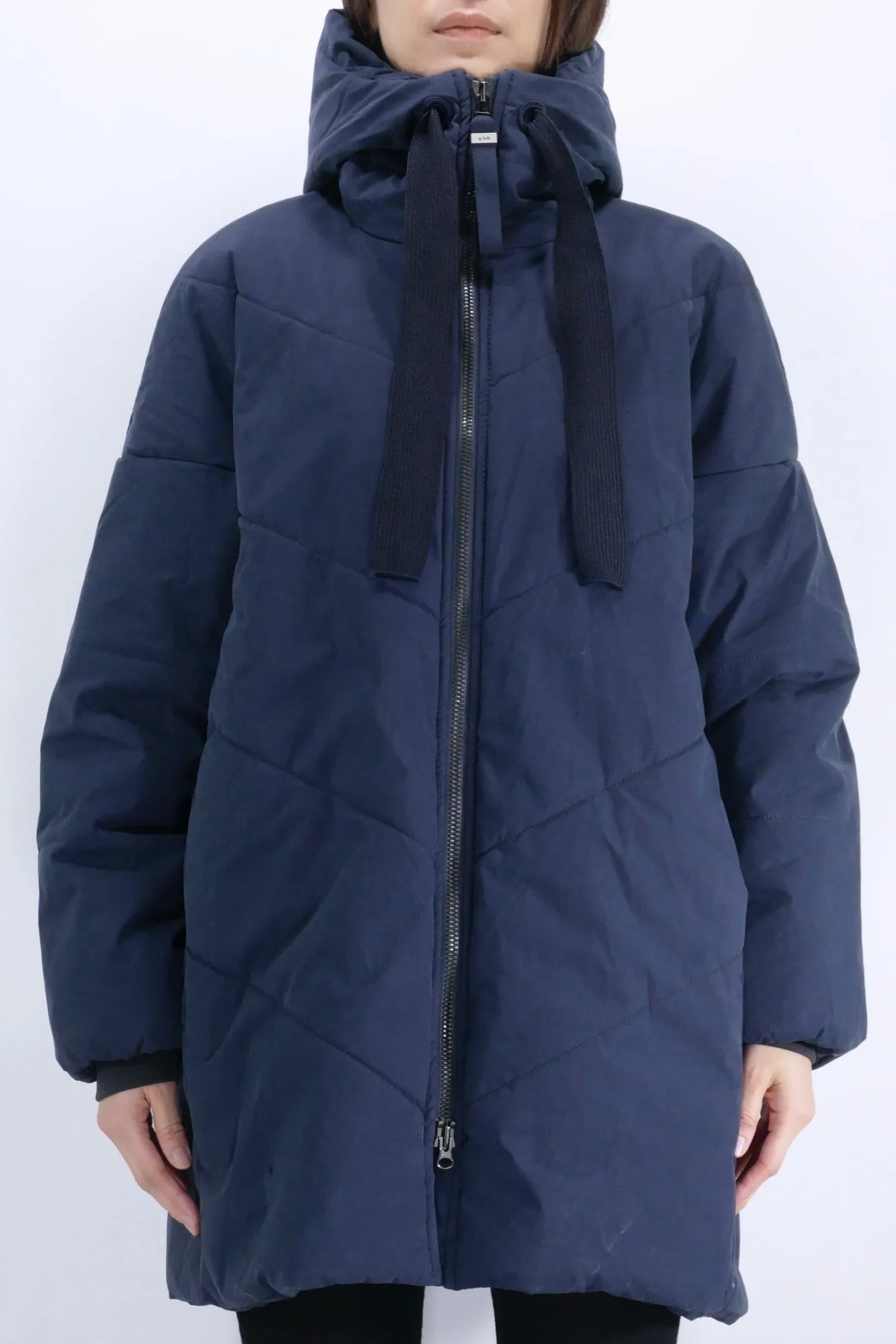 Sure, heres an optimized title for the e-commerce product in English with modifiers:

Eco-Friendly Dark Navy Ayla Womens Parka by g-Lab