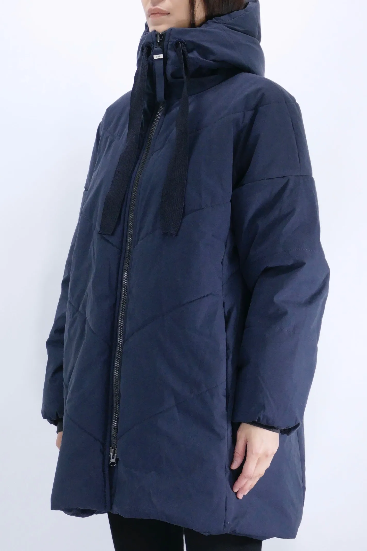 Sure, heres an optimized title for the e-commerce product in English with modifiers:

Eco-Friendly Dark Navy Ayla Womens Parka by g-Lab