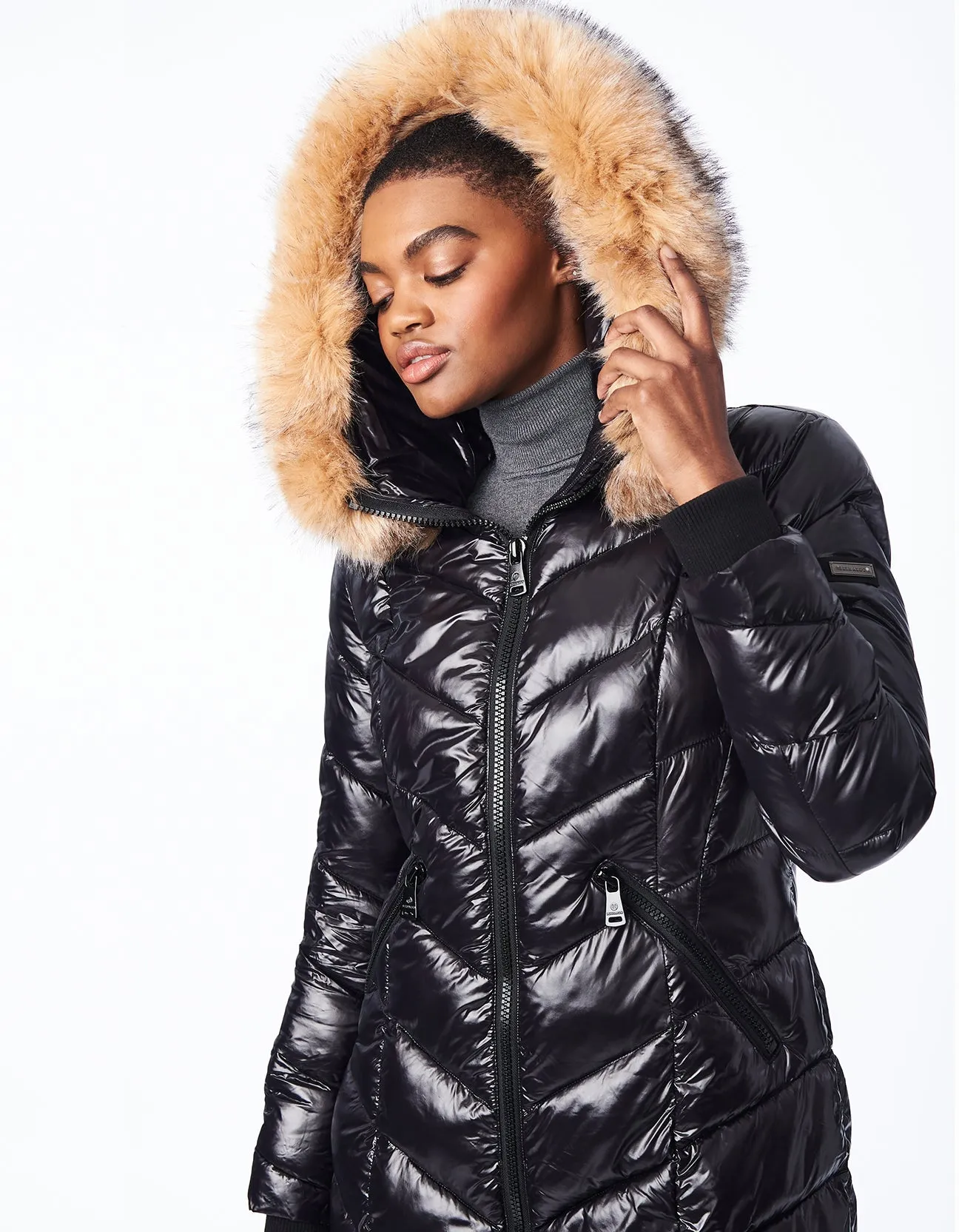 HERRINGBONE GLOSSY PUFFER COAT