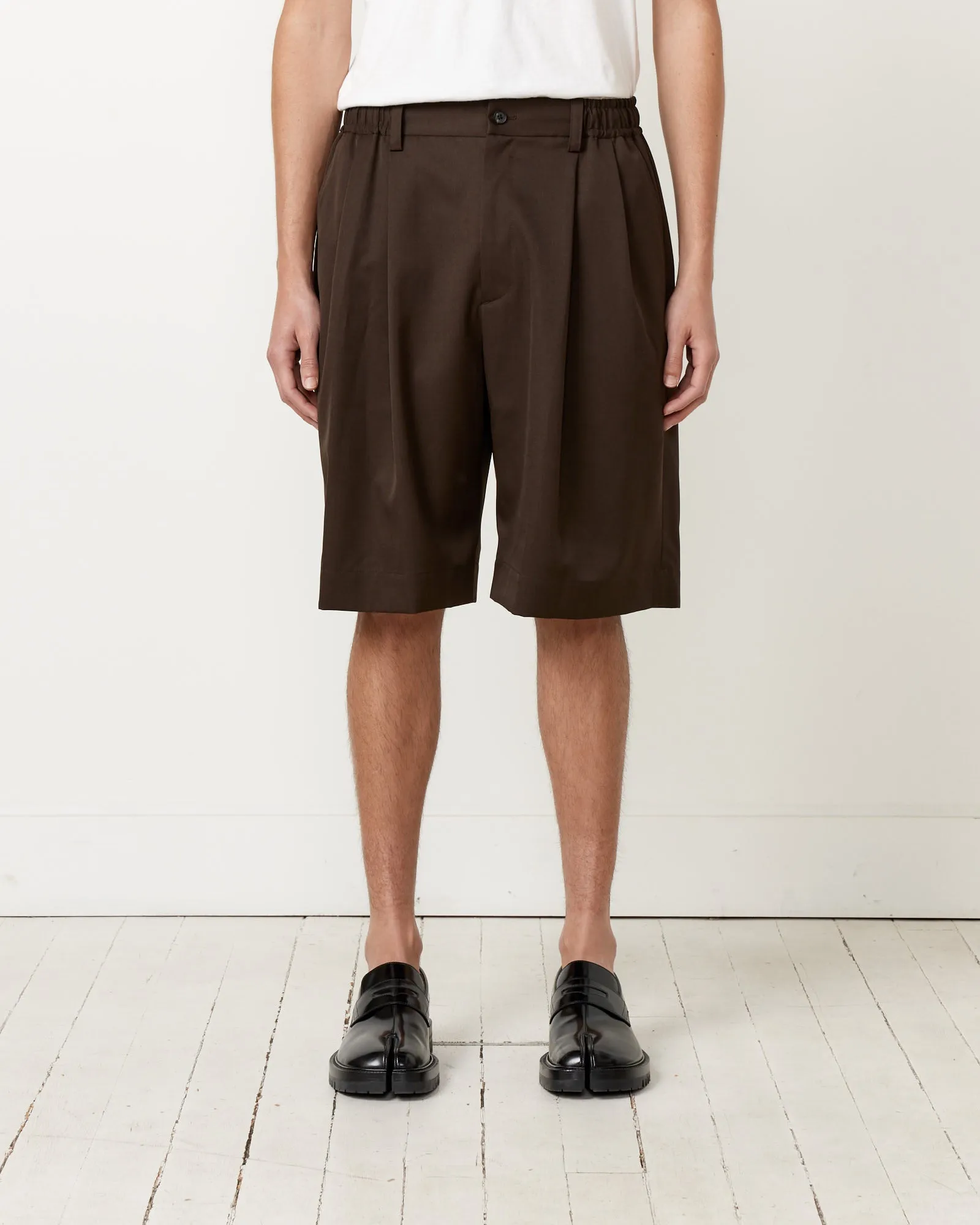 St. 807 Shorts in Military Khaki