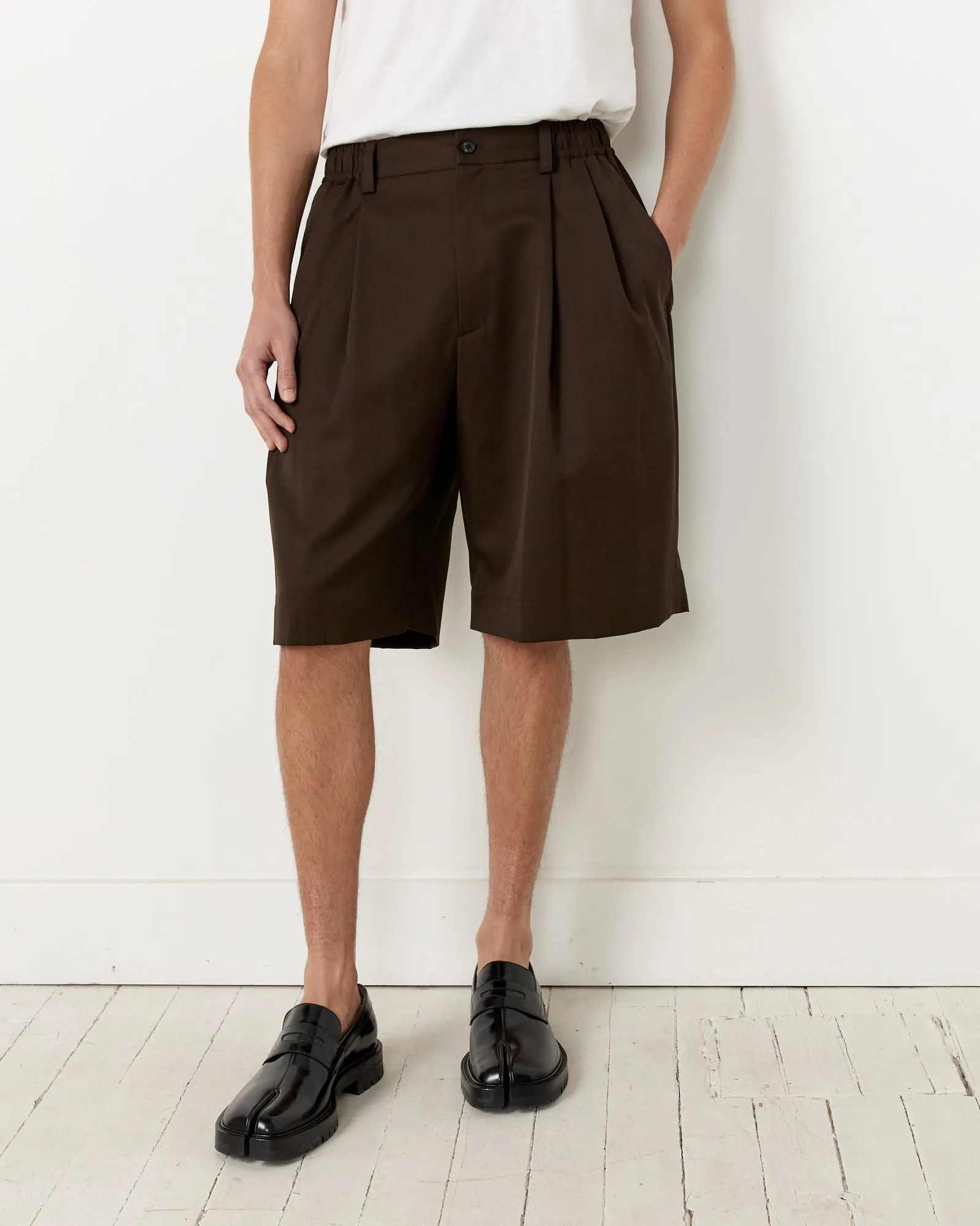 St. 807 Shorts in Military Khaki