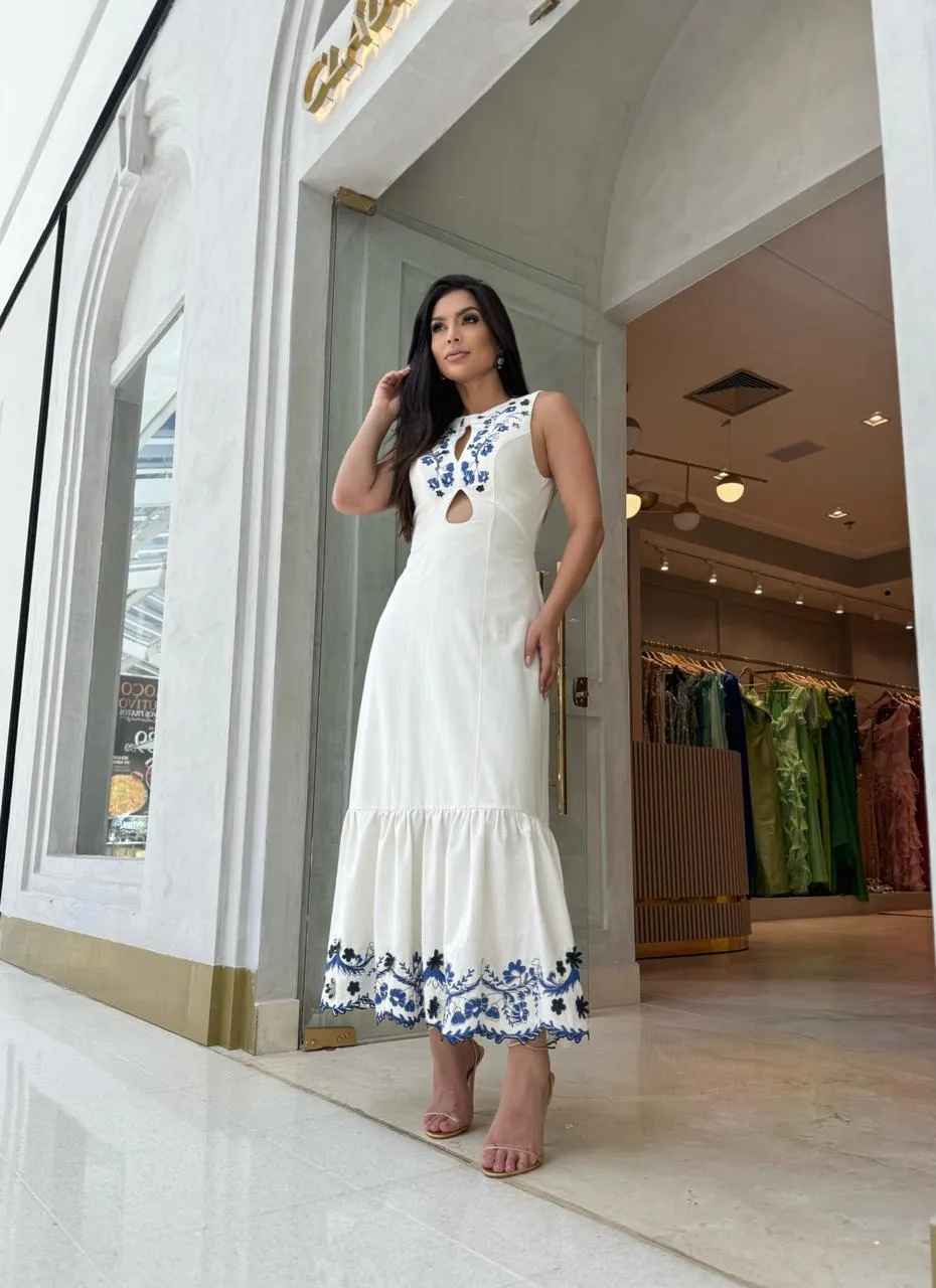 VESTIDO AMARANTE OFF WHITE MIDI BORDADO