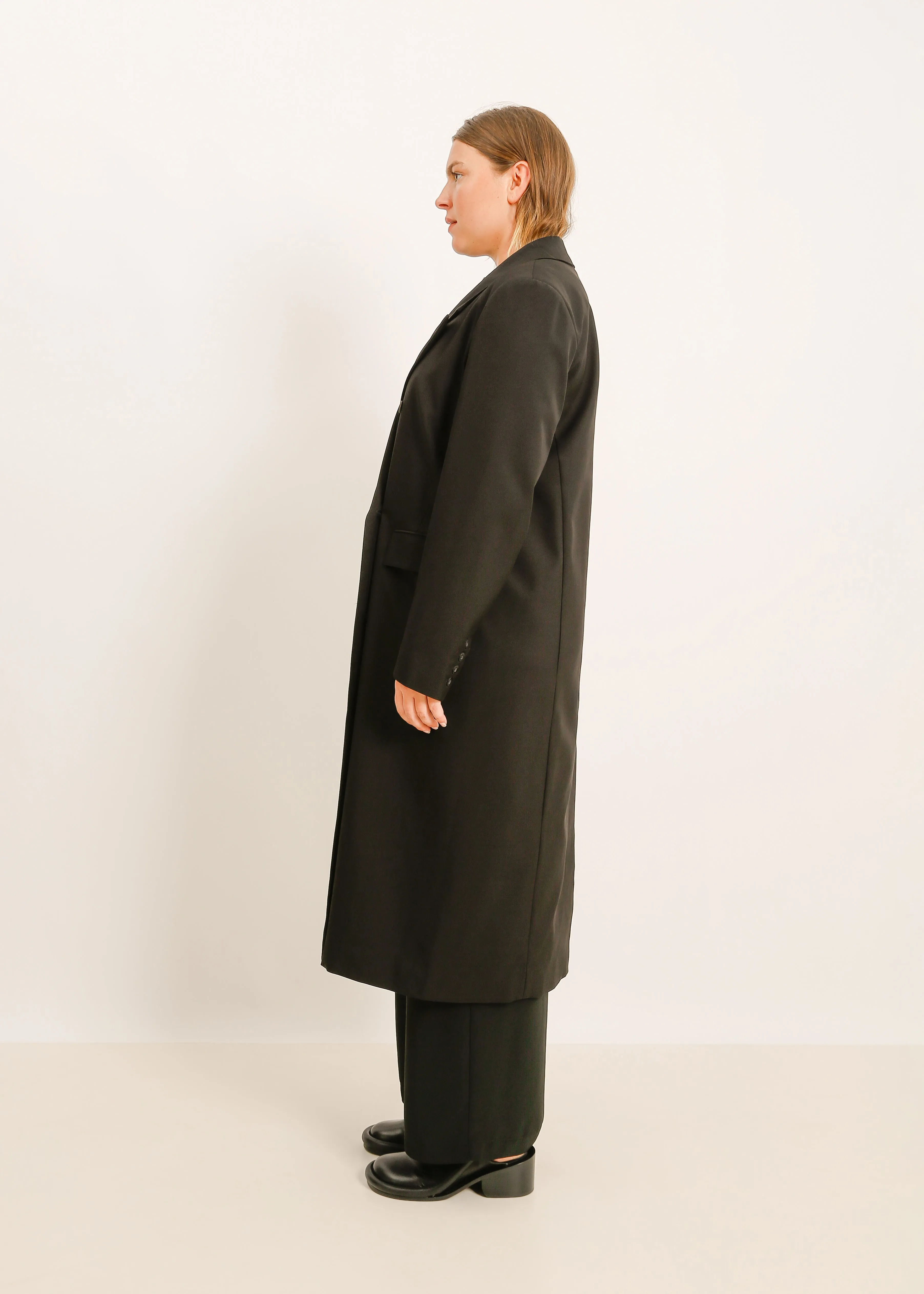 W24 | RIVER COAT / BLACK